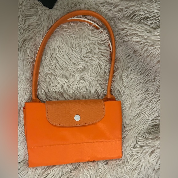New- Longchamp Le Pliage Club Large Nylon Shoulder Tote Orange - Picture 4 of 9